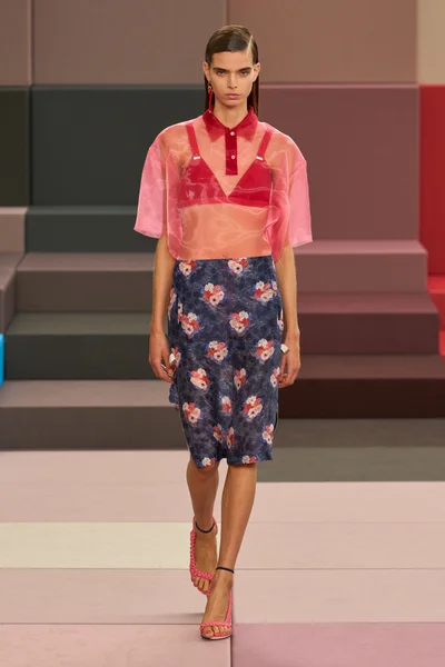 Look 66